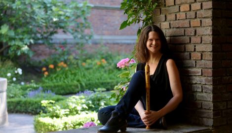 La Ninfea Barbara Heindlmeier Music is the Cure